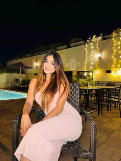 Call Girls In Gaur City Mall 2 Greater Noida 9999275279 Escort Service ❤️