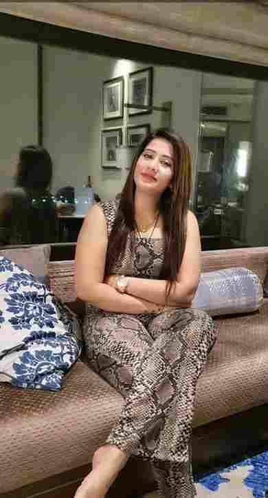 Morbi.  Myself Riya College girls and hot busty Available